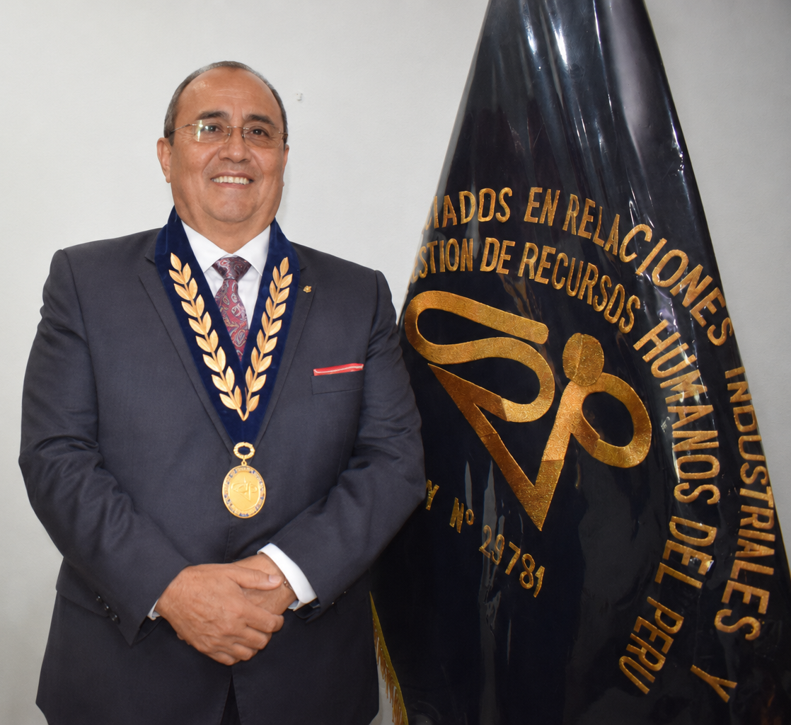MG. DIEGO ENRIQUE RUEDA GARCÍA, Decano Nacional